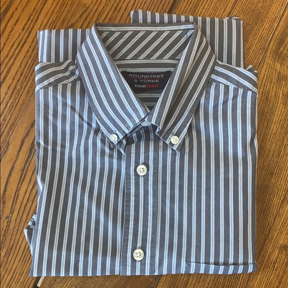 Roundtree & Yorke short sleeve shirt